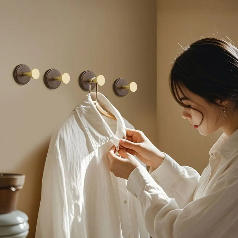 No Drilling Suction Cup Hook Self-Adhesive Solid Wood Wood Hook Heavy Duty Reusable Wall Mount Hook Kitchen Organization