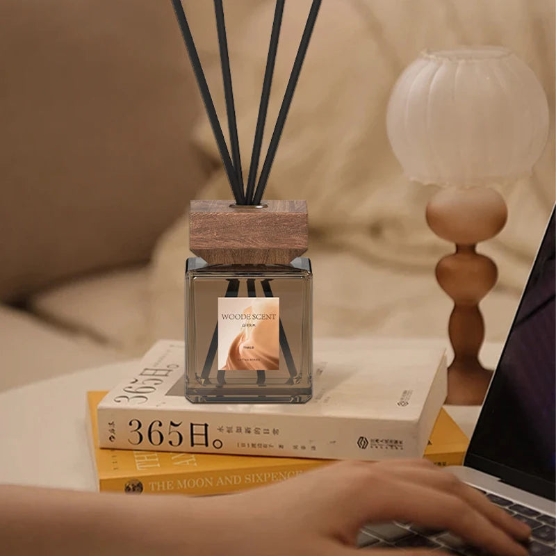 200ml Reed Diffuser Oil Set Aromatherapy Oil with Rattan Sticks Fragrance Room Air Freshener Home Decor Long-Lasting Scent