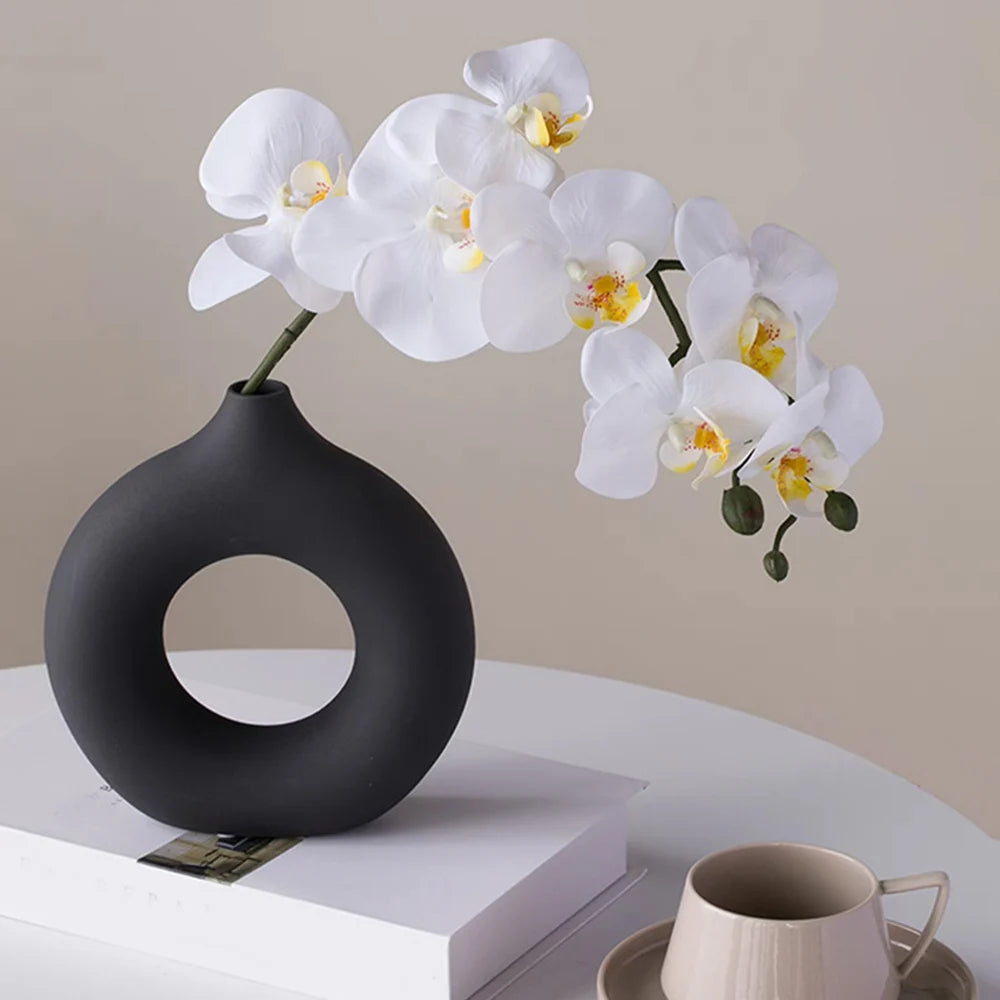 1pcs Black Nordic Ceramic Vase Circular Hollow Donuts Flower Pot Home Decoration Accessories Interior Office Desktop Decor Gift