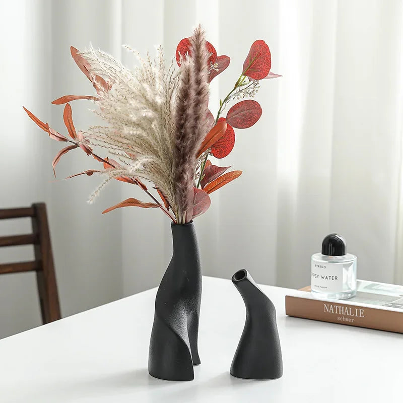 Nordic Home Decor Desktop ornament 1pcs Ceramic vase White minimalist flower vase Combination vase 1pcs