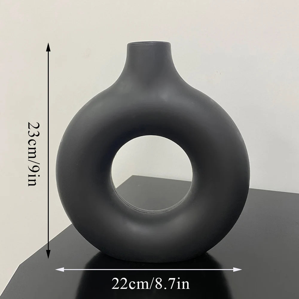 1pcs Black Nordic Ceramic Vase Circular Hollow Donuts Flower Pot Home Decoration Accessories Interior Office Desktop Decor Gift